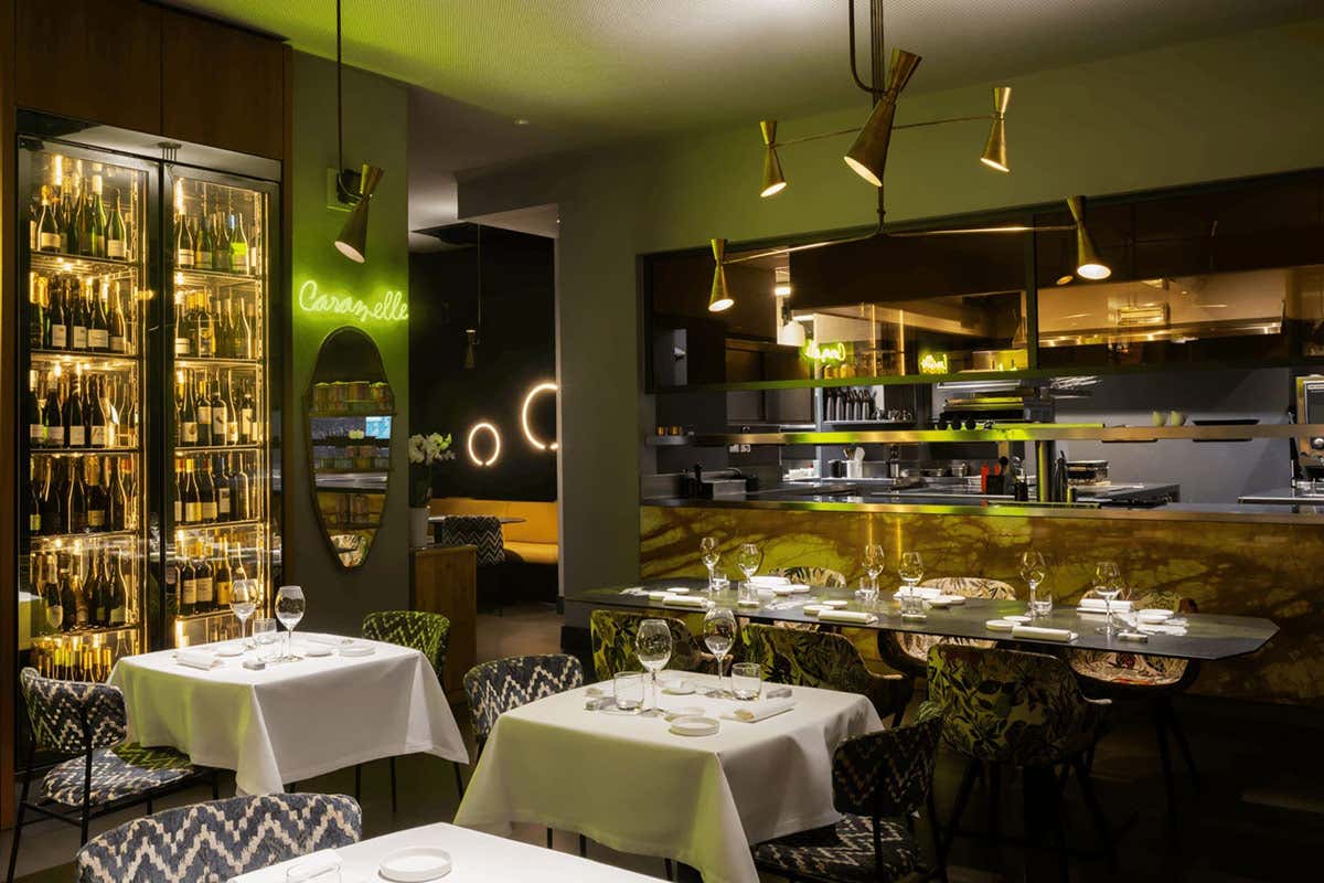 142 restaurant: la sala